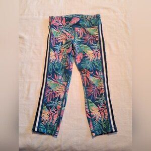 Athleta Girl girls size 12 multi colored leaf design cropped leggings, VGUC